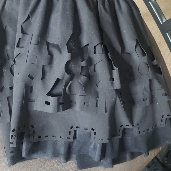 Kensie Black Mini Skirt With Mesh - Picture 6 of 10